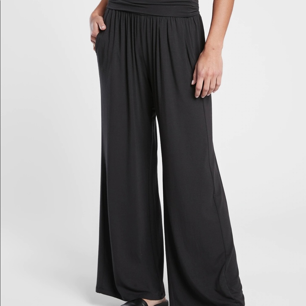 NWT Athleta Studio Wide Leg Pants (size S)